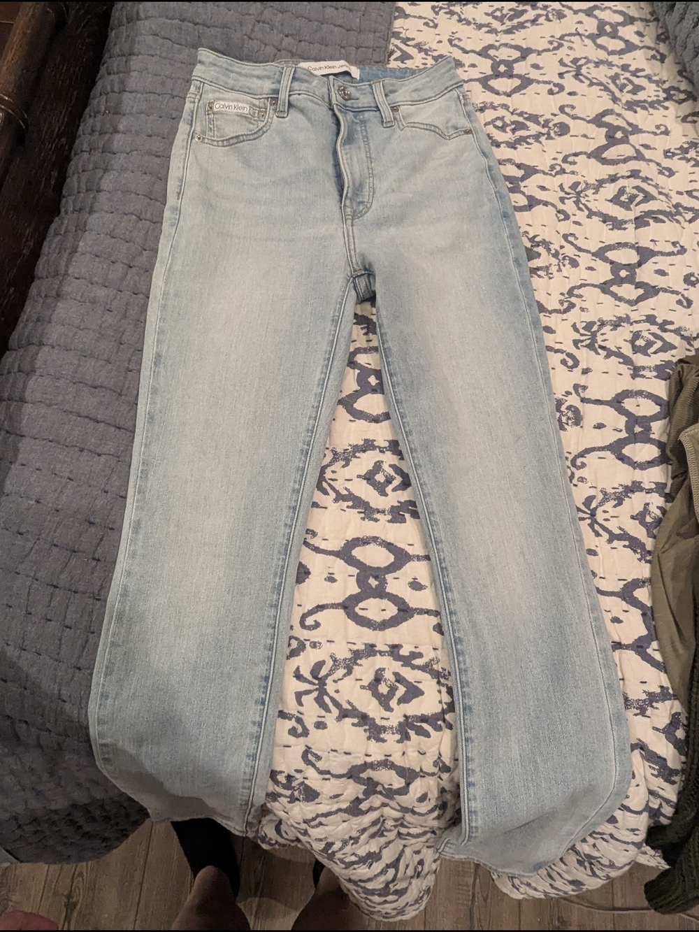 Calvin Klein Light Wash Women's Jeans
